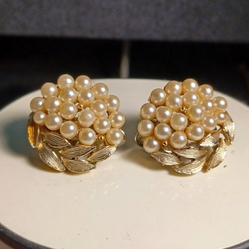 Lisener Faux Pearl Clip on earings